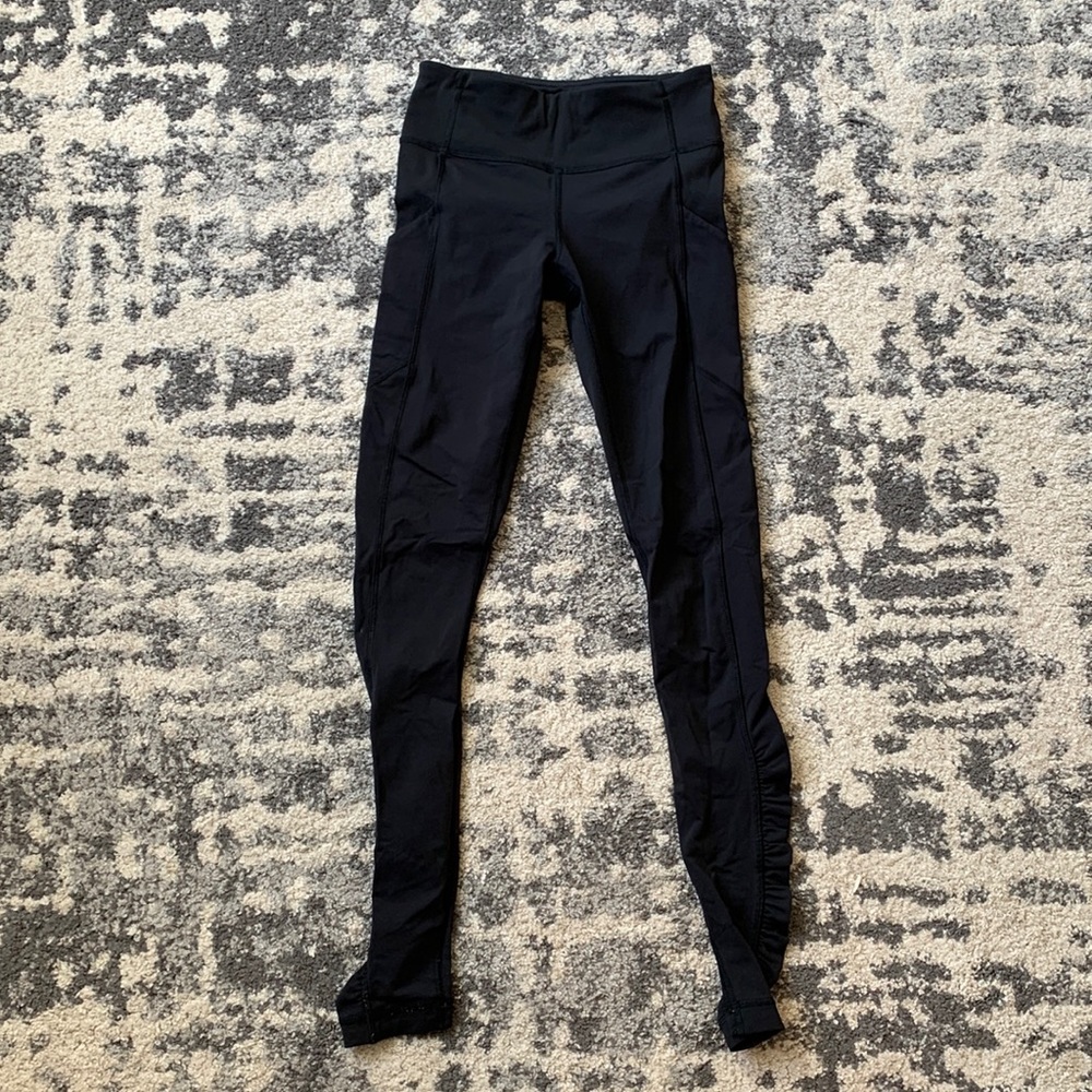Lululemon black leggings